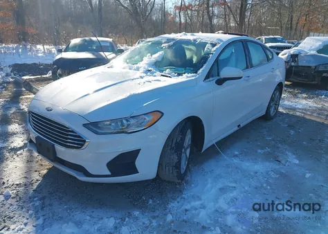 2020 Ford Fusion Hybrid Se from USA, damaged, VIN 3FA6P0LU8LR101625